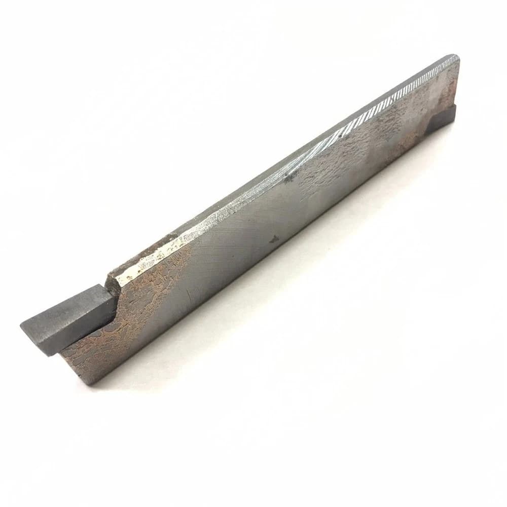 Резец отрезной 16×10×100 мм, Т15К6. Артикул MM-001353